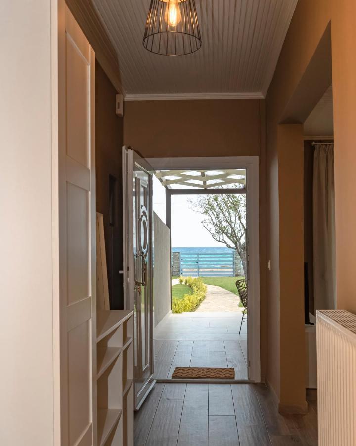 Azzurro Seafront Houses Nea Kallikrateia Exterior photo